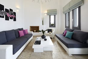 Santorini Princess Presidential Suites