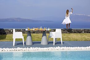 Santorini Princess Presidential Suites