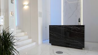 Akrogiali Exclusive Hotel - Adults Only