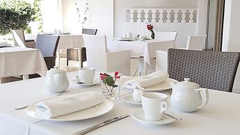 Akrogiali Exclusive Hotel - Adults Only