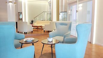 Akrogiali Exclusive Hotel - Adults Only