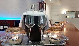 Akrogiali Exclusive Hotel - Adults Only