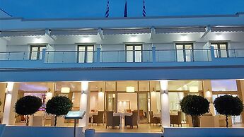 Akrogiali Exclusive Hotel - Adults Only