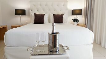 Akrogiali Exclusive Hotel - Adults Only