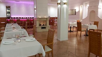 Akrogiali Exclusive Hotel - Adults Only