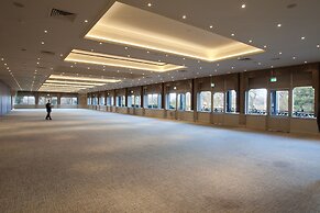 The Mere Golf Resort & Spa