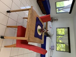 Lusia's Lagoon Chalets