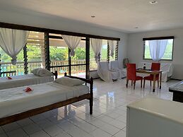 Lusia's Lagoon Chalets