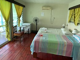 Lusia's Lagoon Chalets