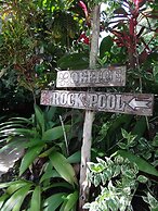 Lusia's Lagoon Chalets