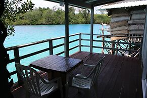 Lusia's Lagoon Chalets