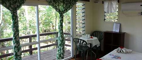 Lusia's Lagoon Chalets