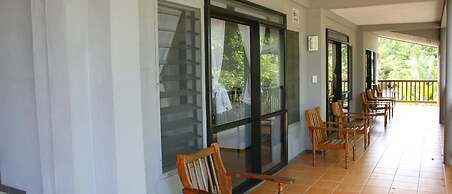 Lusia's Lagoon Chalets