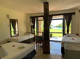 Lusia's Lagoon Chalets