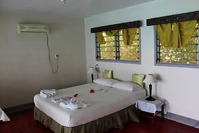 Lusia's Lagoon Chalets