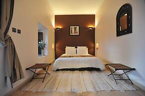 Riad Asna