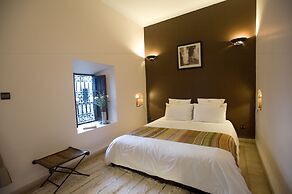 Riad Asna