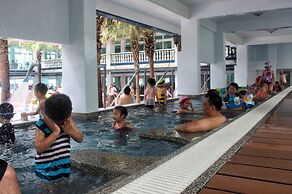White House Beach Hotspring Resort