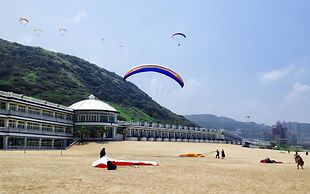 White House Beach Hotspring Resort