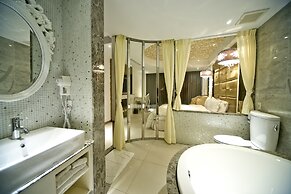 White House Beach Hotspring Resort
