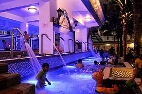 White House Beach Hotspring Resort