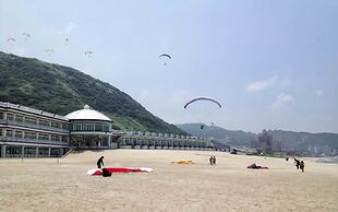 White House Beach Hotspring Resort