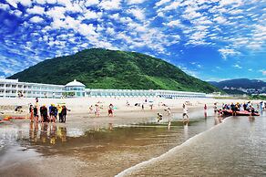 White House Beach Hotspring Resort