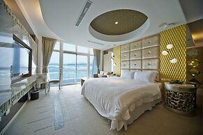 White House Beach Hotspring Resort