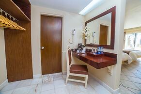 Estero Beach Hotel & Resort