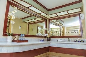 Estero Beach Hotel & Resort