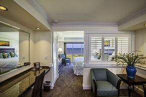 Shutters on the Banks