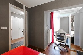 Alex Rooms