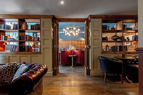 Red Lion Hotel