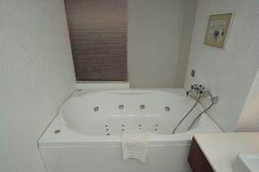 The Leela Ashtamudi, A Raviz Hotel