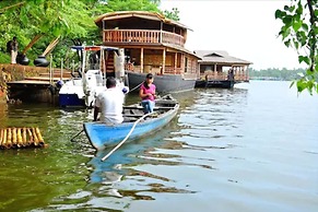 The Leela Ashtamudi, A Raviz Hotel