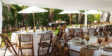 Los Milagros Hotel