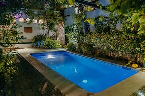 Los Milagros Hotel