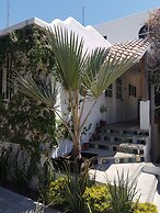 Los Milagros Hotel