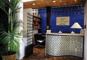 Los Milagros Hotel