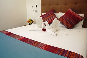 Los Milagros Hotel