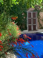 Los Milagros Hotel