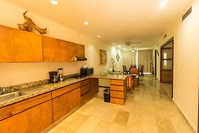 Coral Maya Stay Suites