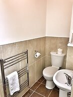 Elagh View Bed & Breakfast