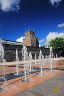 Elagh View Bed & Breakfast