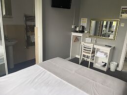 Elagh View Bed & Breakfast