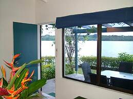 Pacific Lagoon Apartments