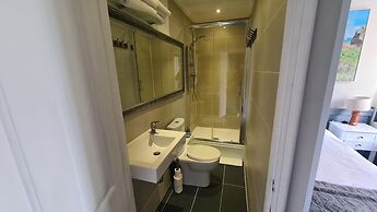 Kings Boutique Hotel