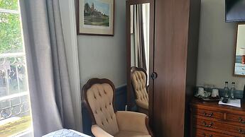 Kings Boutique Hotel