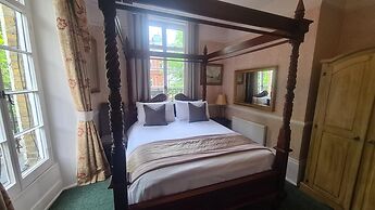 Kings Boutique Hotel