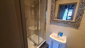 Kings Boutique Hotel